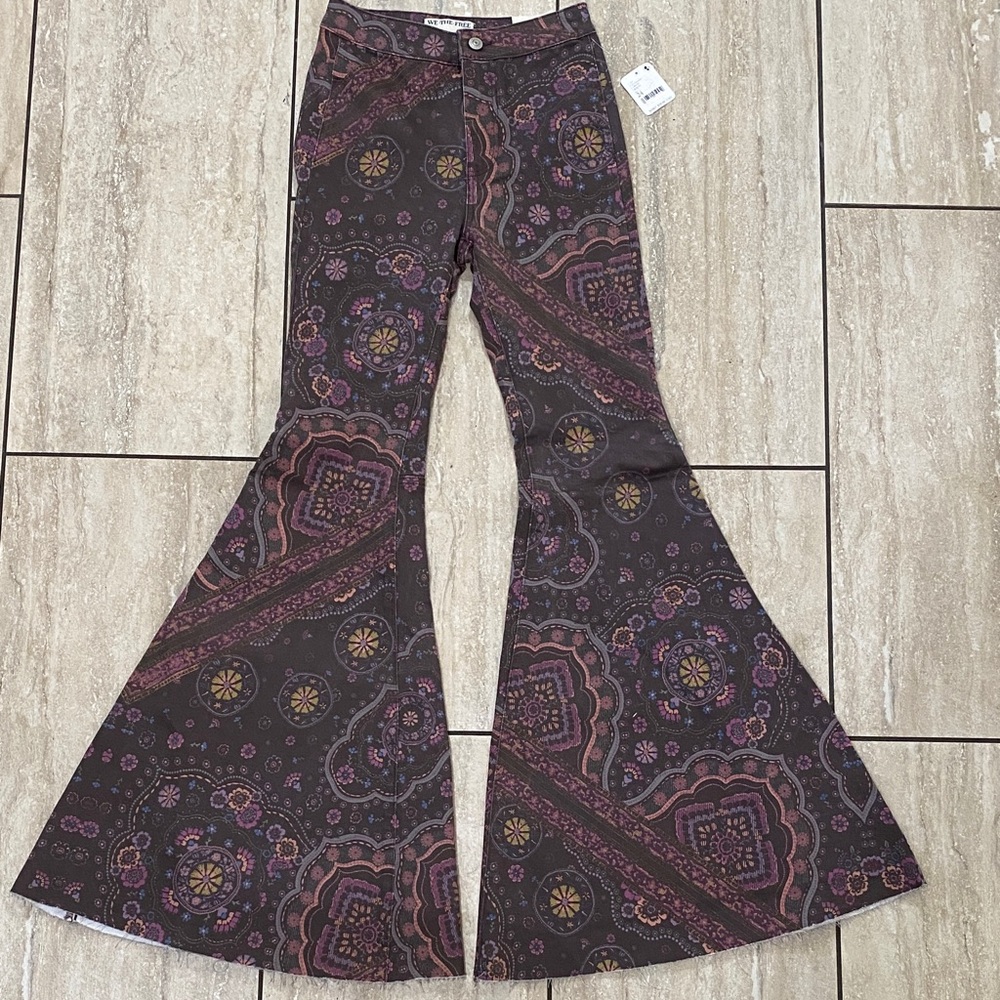 NWT Free People Just Float On Printed Flare Jeans Chocolate Combo We The Free - Picture 4 of 8
